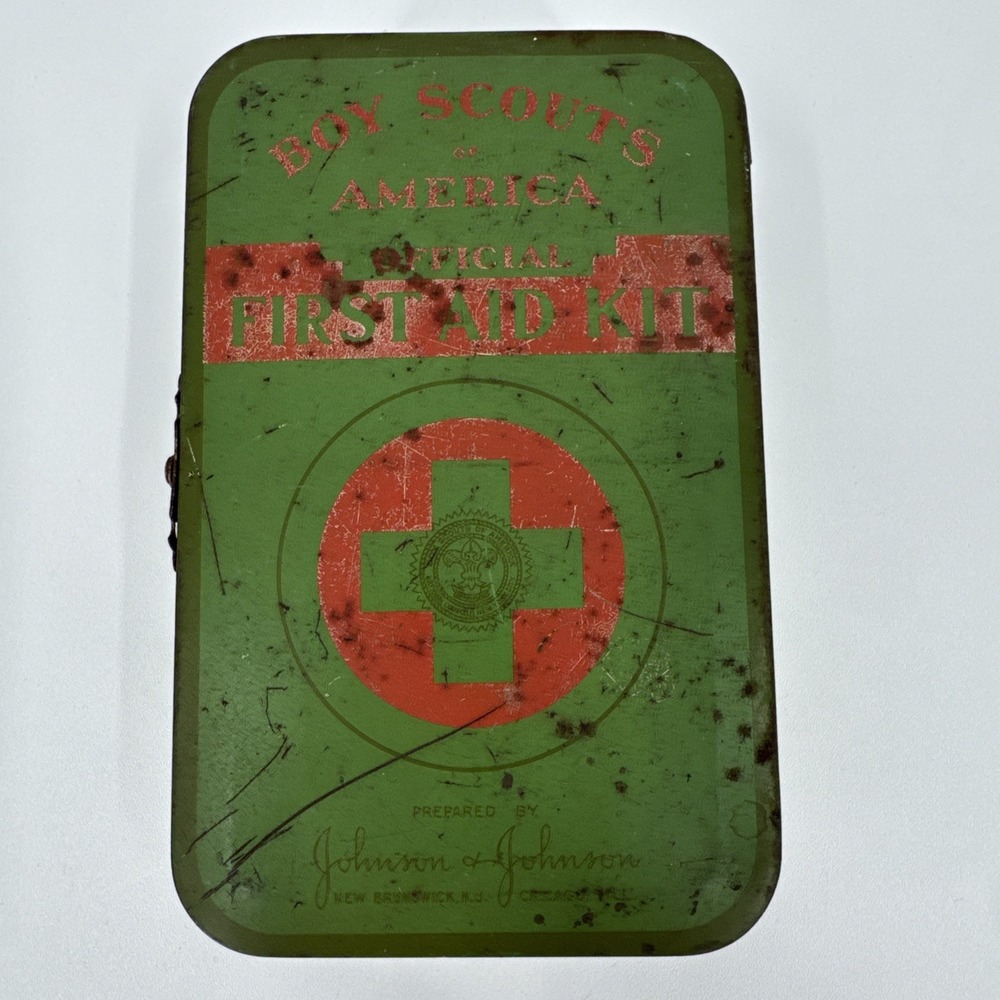 Vintage Boy Scouts Of America Official First‎ Aid Kit By Johnson & Johnson Tin